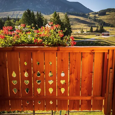 Lodge Almhaus Alpenrose Postalm *