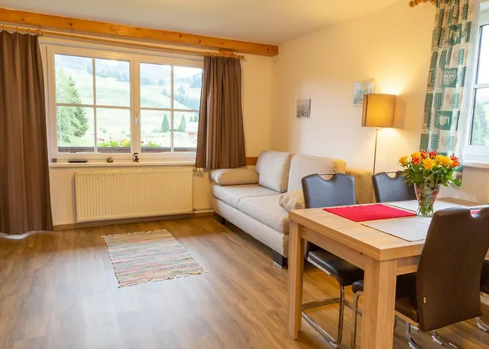 Almhaus Alpenrose Postalm